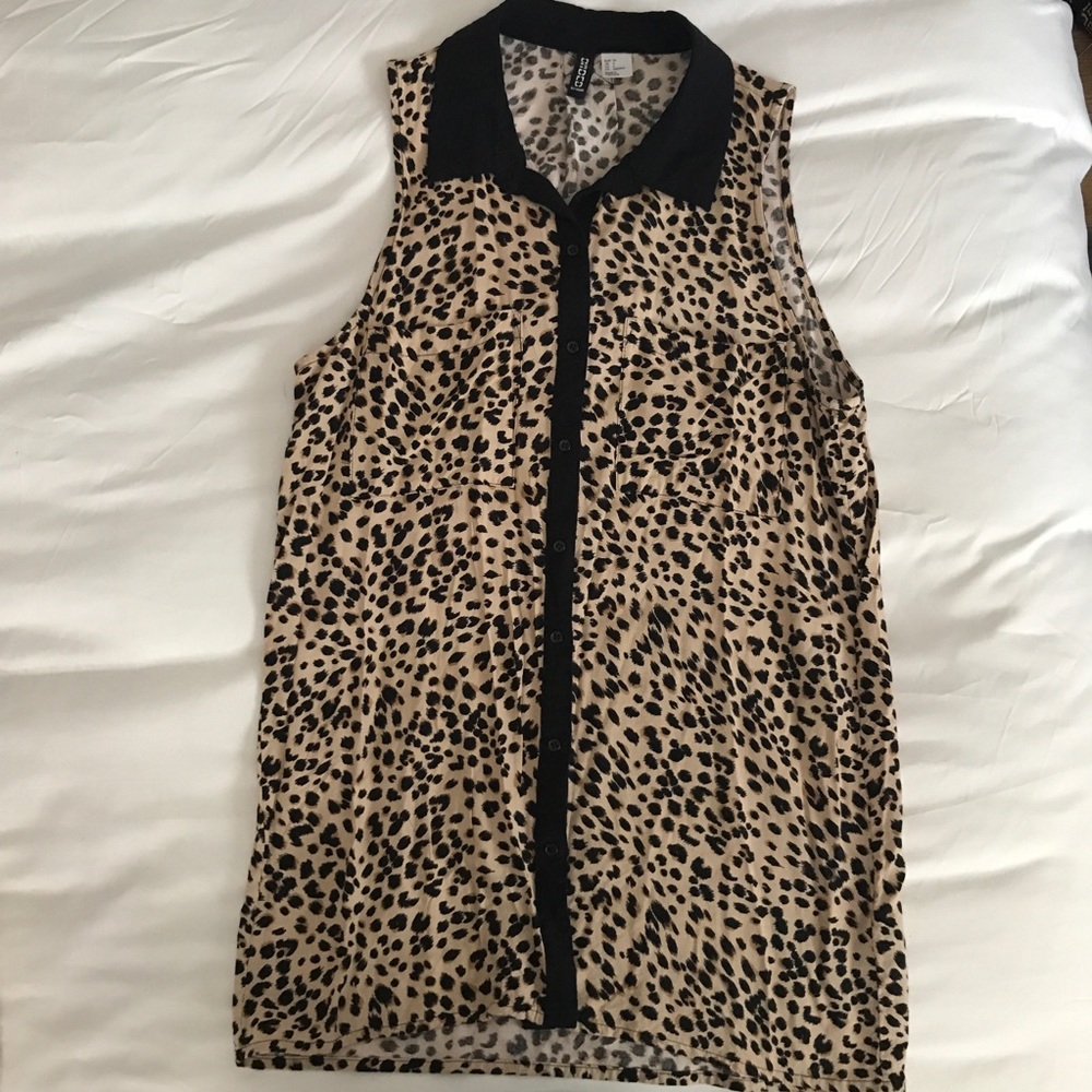 H&M Leopard Top